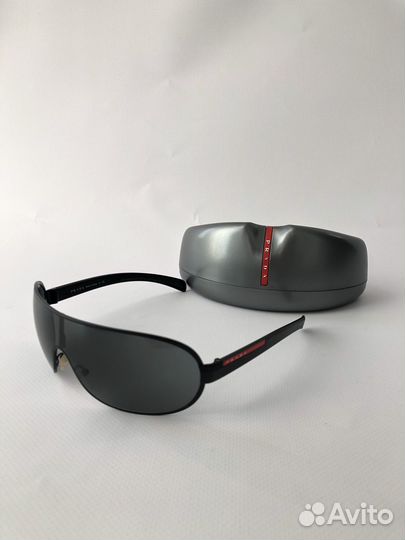 Солнцезащитные очки мужские Prada