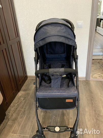 Прогулочная коляска indigo