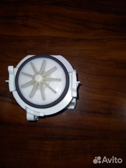 Помпа для посудомойки bosch