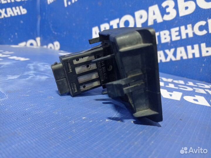 Кнопка освещения панели приборов Bmw E34 седан