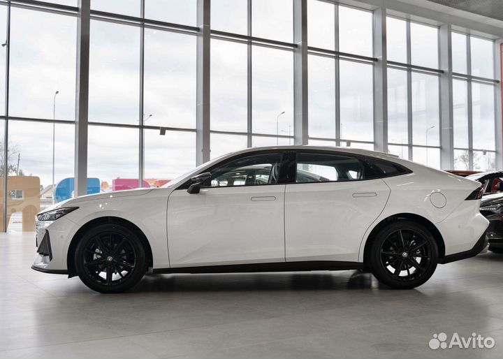 Changan UNI-V 1.5 AMT, 2023