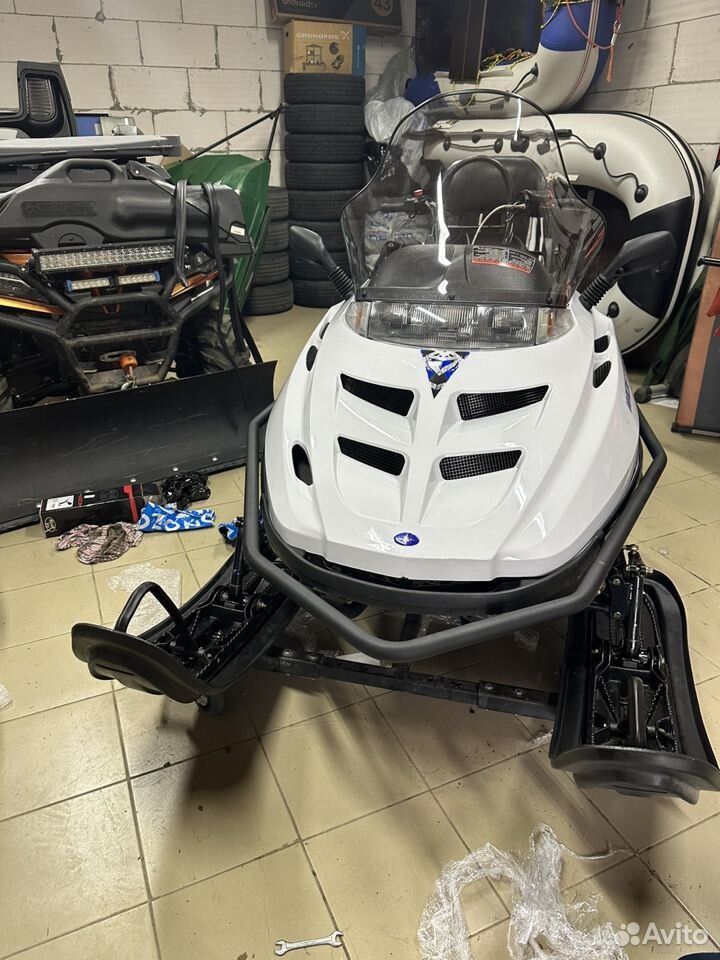 Снегоход Polaris widetrak lx