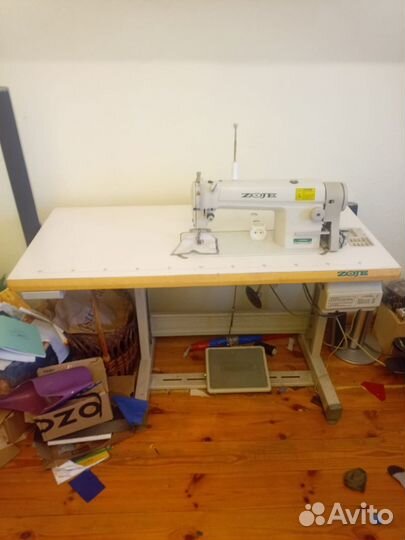 Швейная машина Zoje