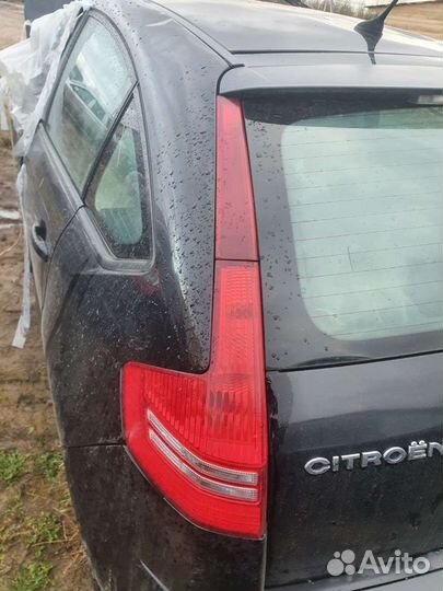Citroen C4 1.6 АКПП 5дверей хэч фонарь левый