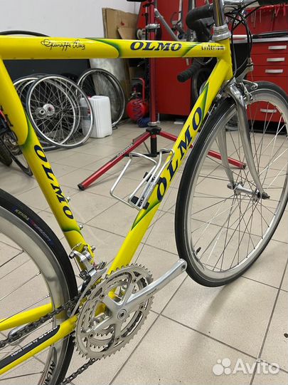 Шоссейный итальянский велосипед olmo
