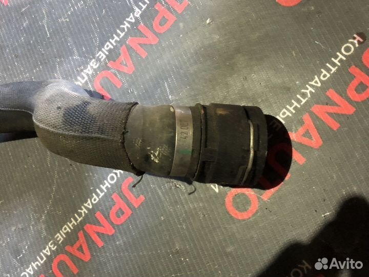 Патрубок радиатора Ауди А4 Б8 Audi