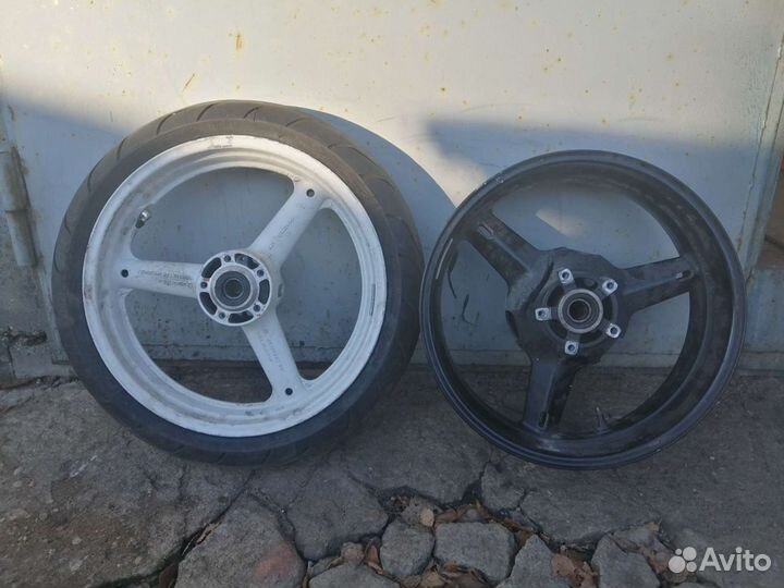 Suzuki gsx r 600 k4 k5 запчасти разбор