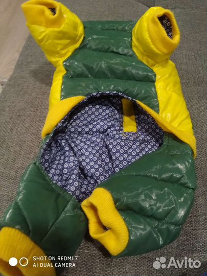 Комбинезон для маленькой собаки