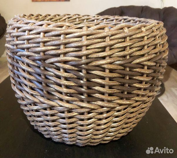 Кашпо из ротанга