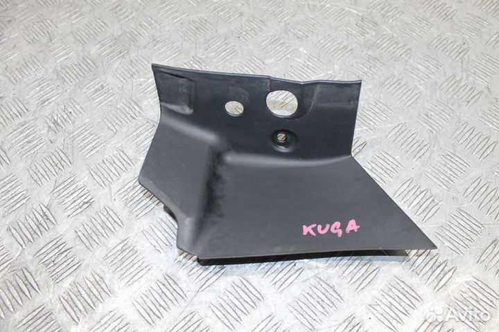 Накладка левого фонаря Ford Kuga 1 2008-2013