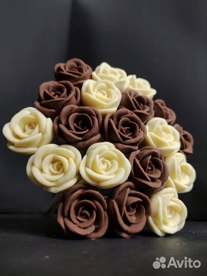 Букет - 19 Роз из Настоящего Шоколада