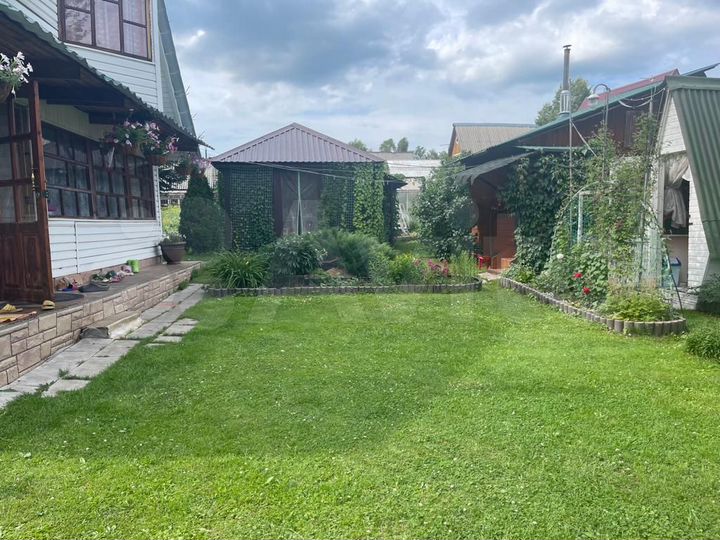 Дача 80 м² на участке 10 сот.