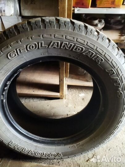 Bridgestone Dueler M/T 235/65 R17 W