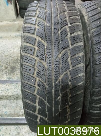 Kumho I'Zen RV Asymmetric 235/65 R17 104R
