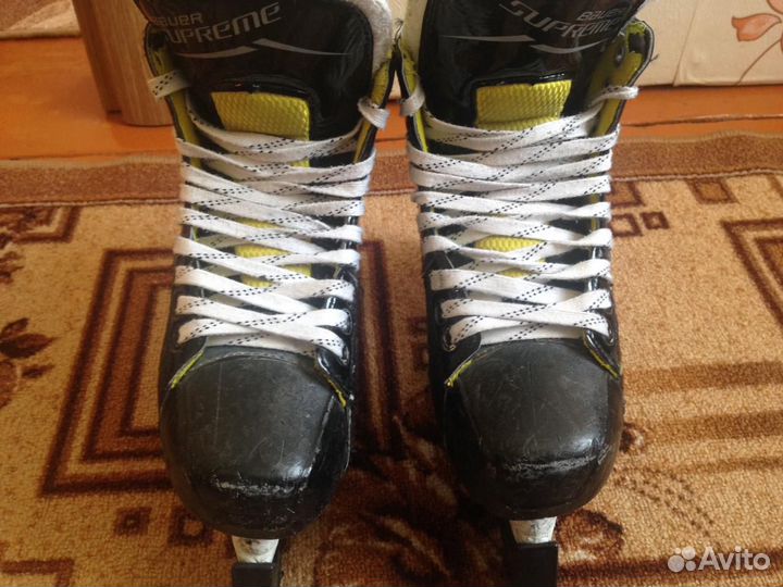 Коньки хоккейные