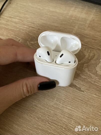 Наушники apple airpods