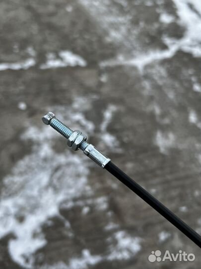 Тросик газа на вакуумный карбюратор эндуро