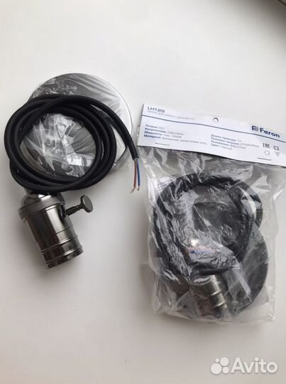 Продаю Декоративный патрон для лампы Feron LH129 с