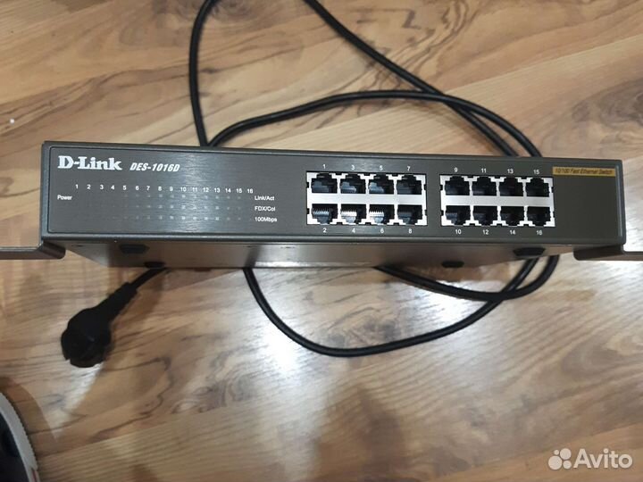 D-Link DES-1016D