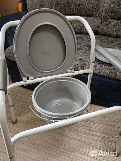 Кресло-туалет для инвалидов (почти новый)