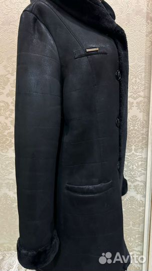 Дубленка женская с капюшоном