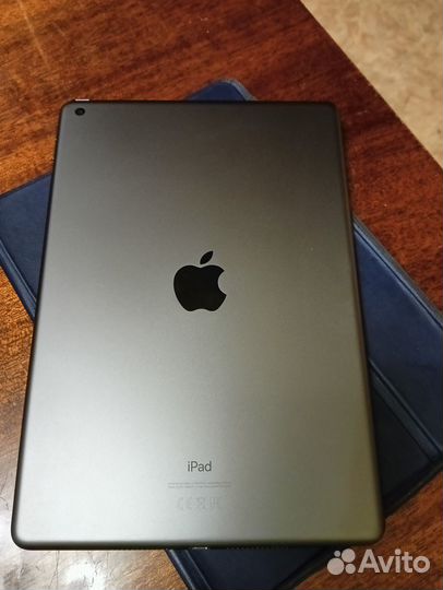 Планшет apple iPad 8