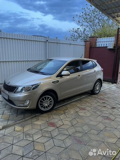 Kia Rio 1.6 AT, 2013, 190 000 км