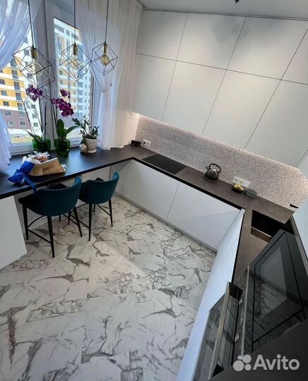 Кухонный гарнитур на заказ. Своё производство