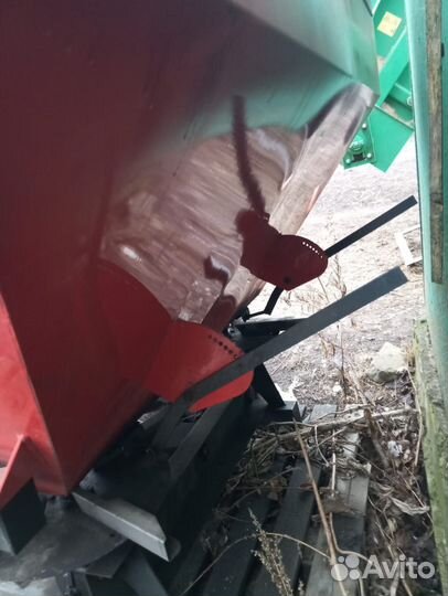 Продам разбрасыватель удобрения