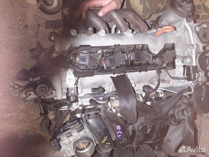 Двигатель Фольксваген Гольф 5 1.6i BLP 90 т.км