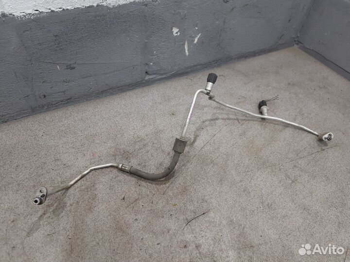 Трубка кондиционера для 1.8 CJS Skoda Octavia A7