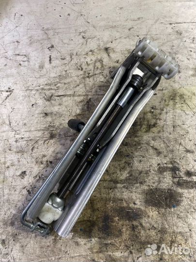 Домкрат Audi A6 4F5 BDW 2004-2008