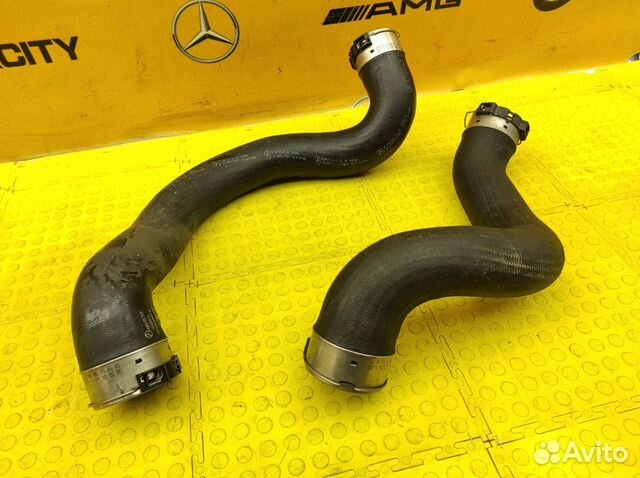 Патрубок интеркулера Mercedes-Benz W204 M271.820