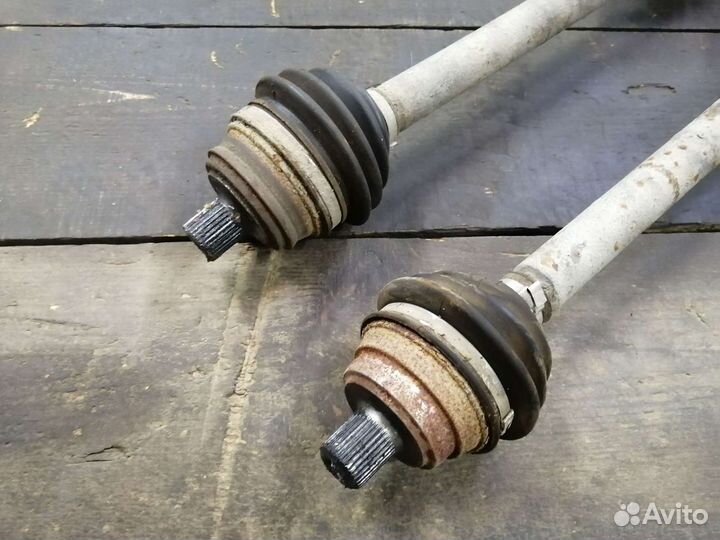 Привода передние Ауди 80 Б3 1.8L в сборе