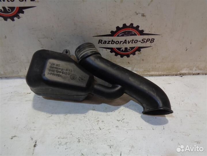 Резонатор воздушного фильтра Skoda Rapid