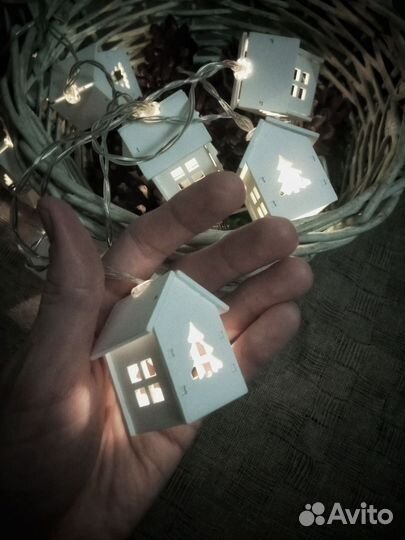 Новая гирлянда домики белые дерево 1.8 м