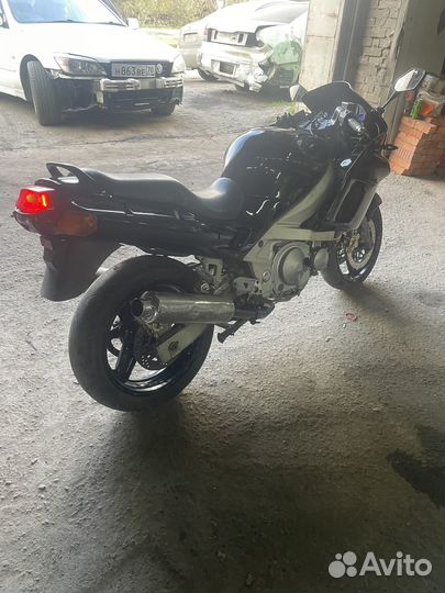 Kawasaki ZZR 400 2