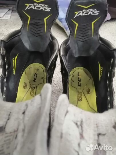 Коньки CCM AS1, Sr (11 D)