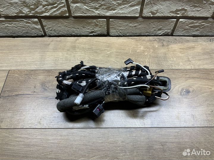 Skoda Yeti Проводка (коса) багажного отсека