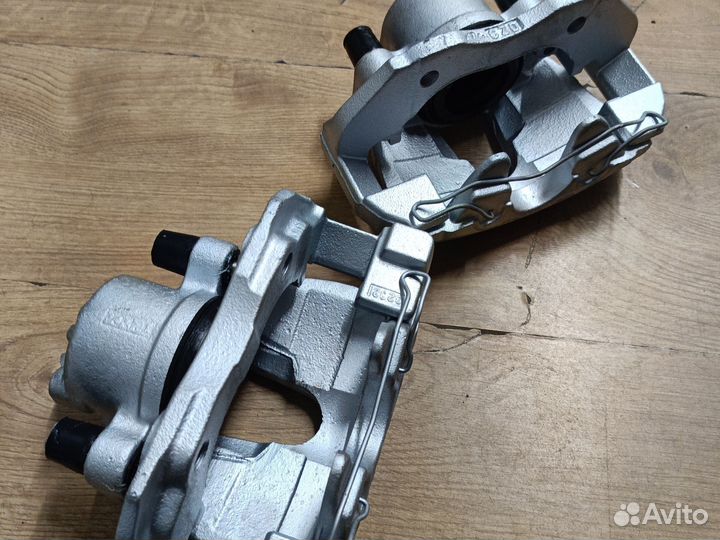 Передний суппорта форд фокус Мазда