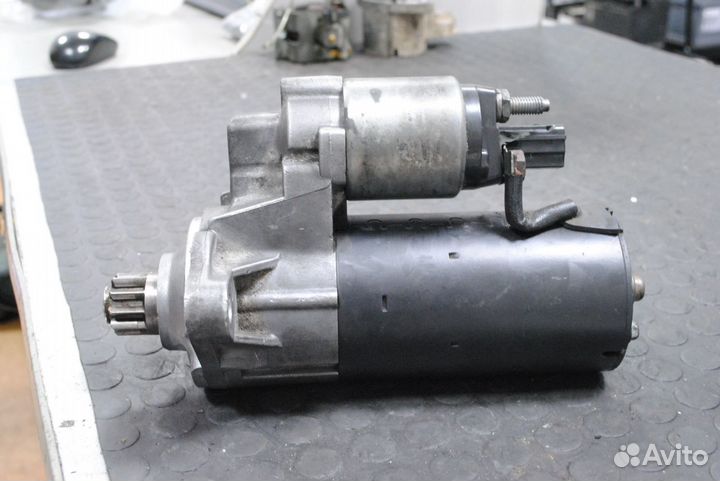 Стартер VW Jetta, Passat, Golf 2.0 TDi A/T б/у