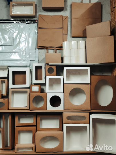 Коробка с окном /упаковка для свечей и подарков