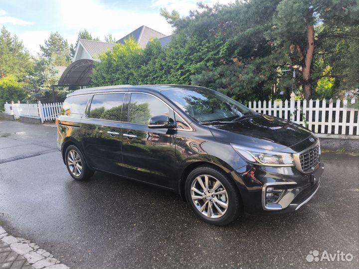 Kia Carnival 2.2 AT, 2020, 106 000 км