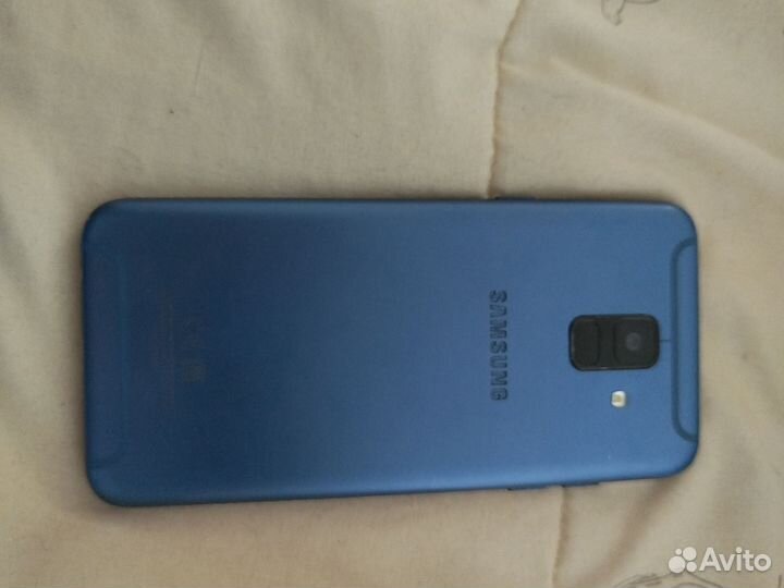 Samsung Galaxy A6, 3/32 ГБ