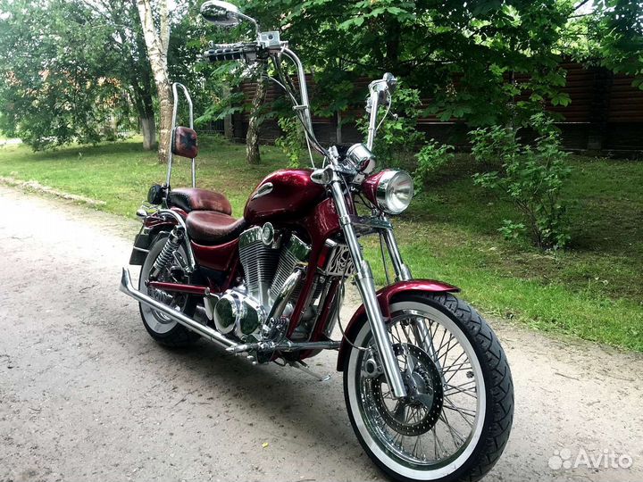 Suzuki Intruder vs 1400