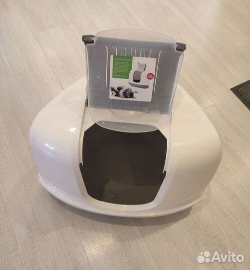 Туалет - домик для кошек закрытый угловой большой