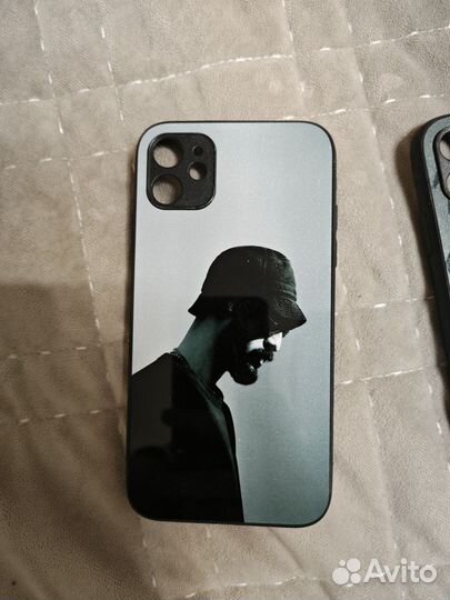 Чехол на iPhone 11