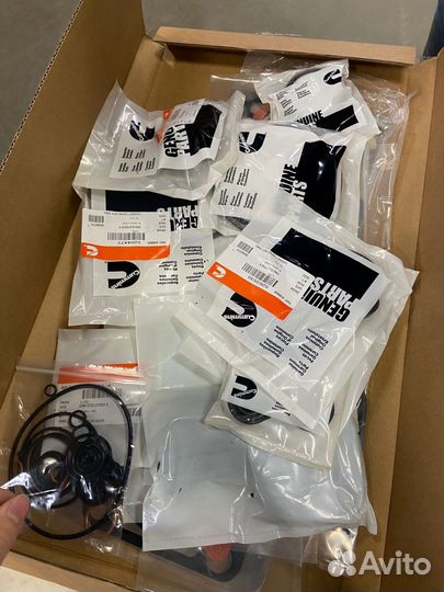 Набор прокладок двигателя Cummins ISF 2.8 ориг