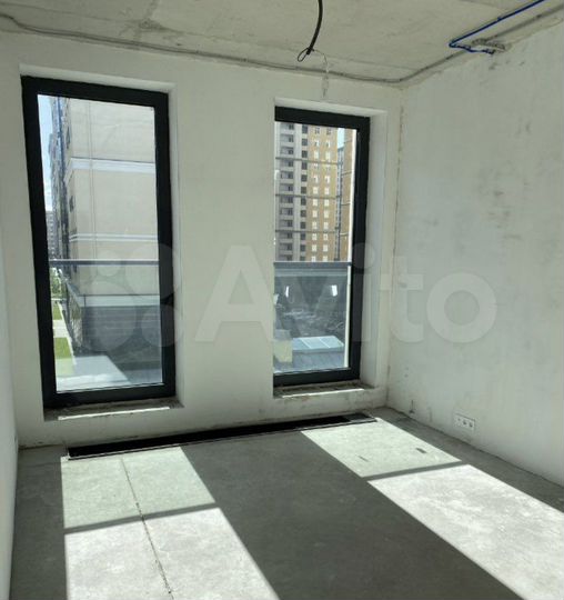 2-к. квартира, 84 м², 4/8 эт.