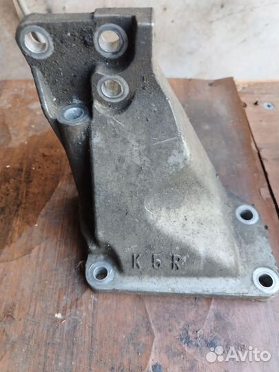 Кронштейн двигателя Инфинити фх с51 3.5